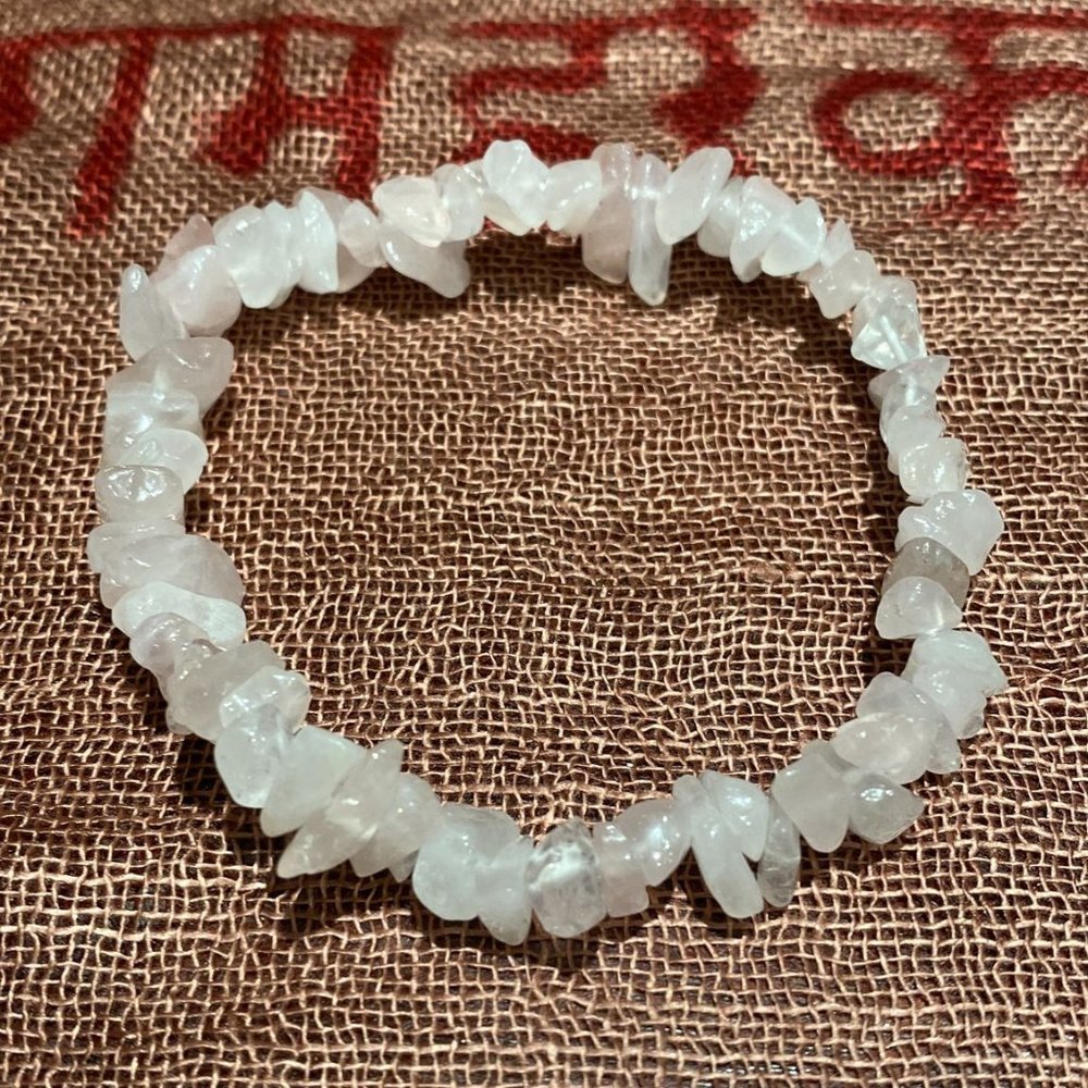 Rose Quartz Chips Stretch Bracelet